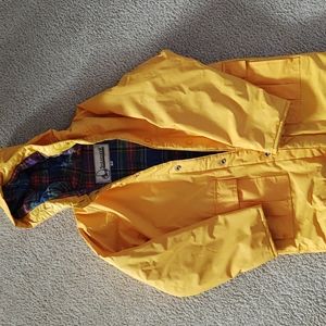 Boys Sailmaker lined rain jacket.  Size 10.  Great condition...like new!
